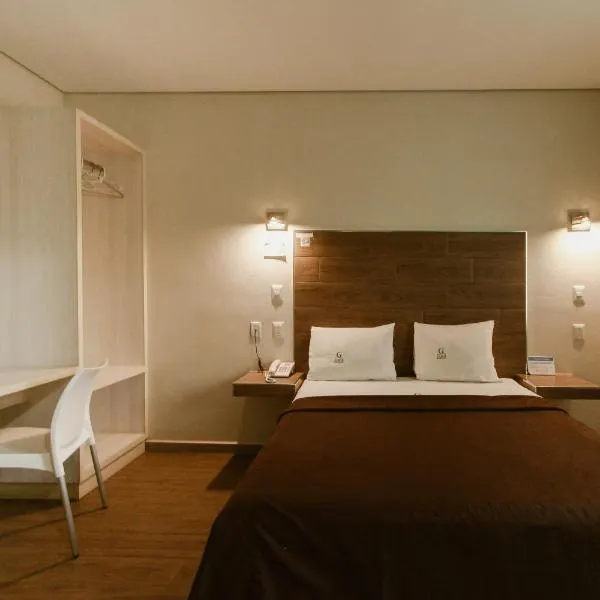 Viesnīca Hotel Guivá Aeropuerto pilsētā Oahaka