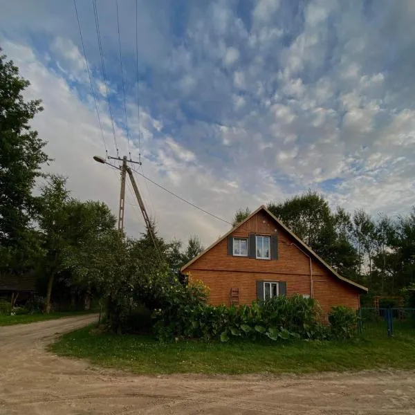 Ozierański Raj "Pod rzeźbami", hotel a Łapicze