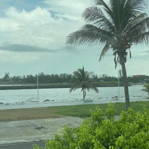 Viesnīca NUEVO Depto vista al mar. pilsētā Boka del Rio