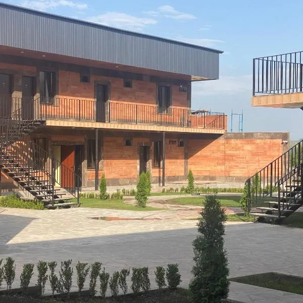 ABA Resort, hotel in Tashir