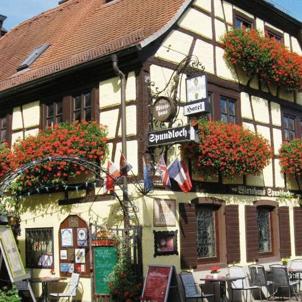 Spundloch- das Hotel & Weinrestaurant, hotell i Veitshöchheim