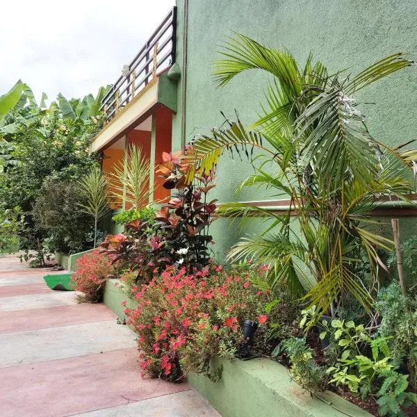 BANANA FARM HOUSE, hotel v destinaci Hampi