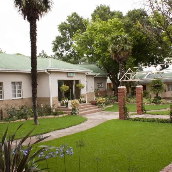 Hotel Mount Maluti - Lesotho, hotel in Mohales Hoek