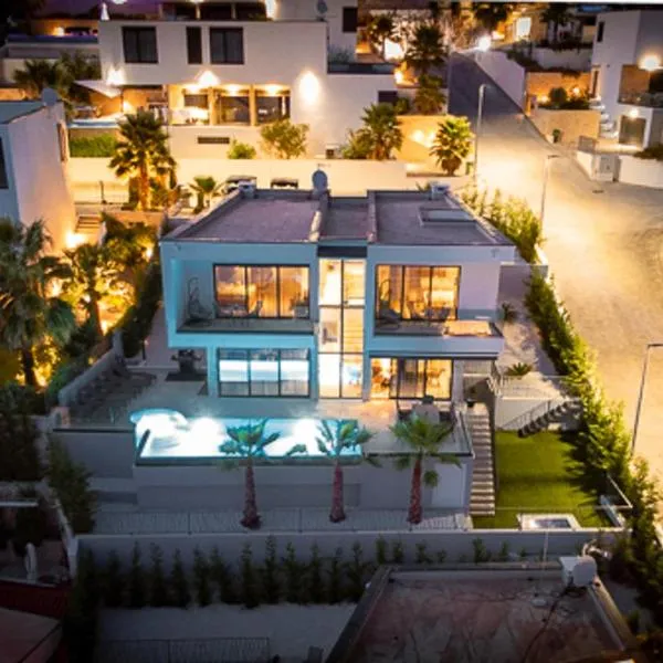 Villas-Kroatien, hotel v Trogiri
