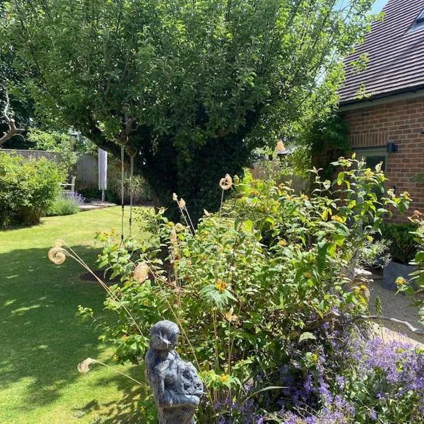 Detached annex in centre of Woodstock, Cotswolds, hotel v destinaci Woodstock