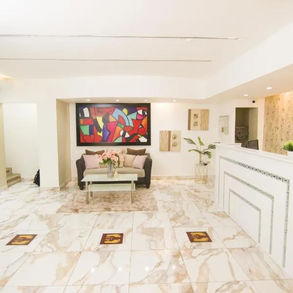 Hotel Gold Premium, hotel v destinaci Bonao