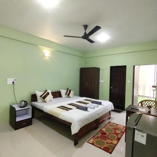 The Narrow Way Edward Guest House, hotel di Candolim