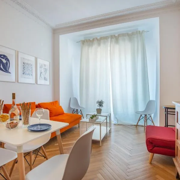 Stunning flat by the beach, Carre d'or-Negresco、ニースのホテル