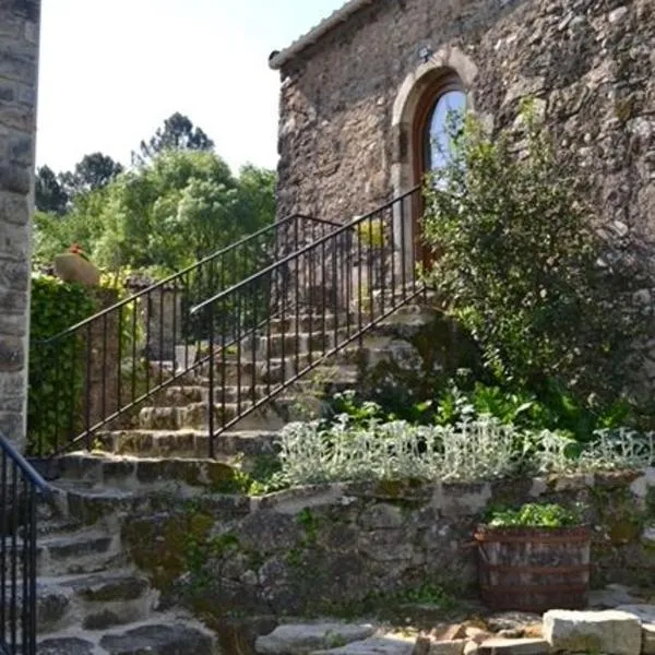 Gite rural au calme en Cévennes Gardoises, hotelli kohteessa Saint-Jean-du-Gard