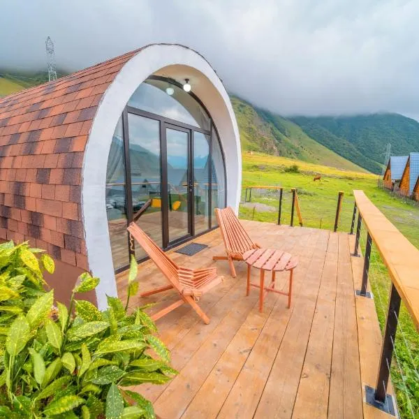 Kazbegi Glamping, hotel v destinaci Stepancminda