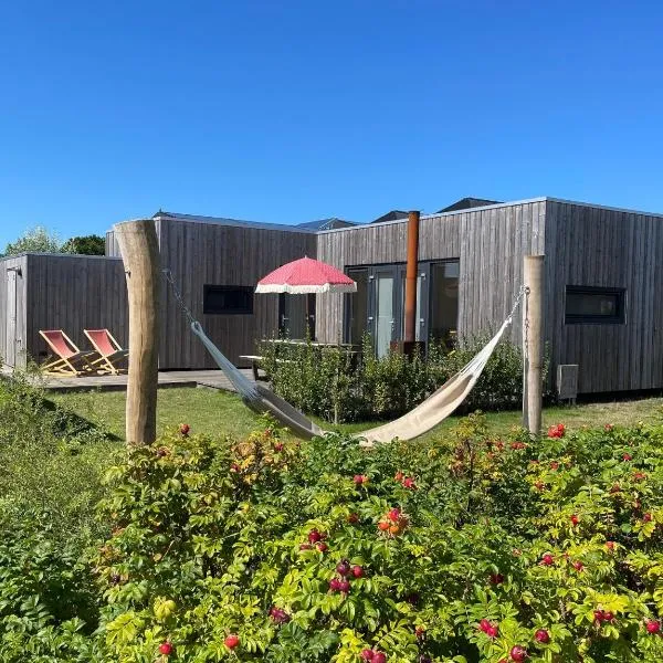 WAD NOU Terschelling heerlijk duurzaam chalet!, hotel sa Midsland