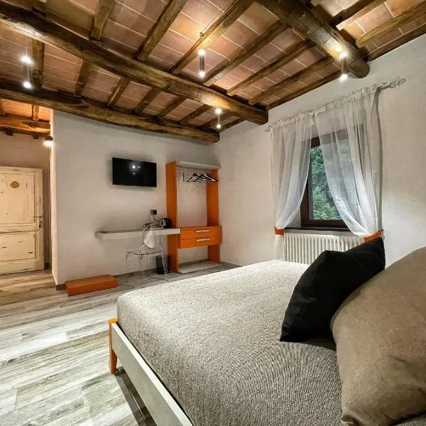 Viesnīca Il Gaudente B&B pilsētā Santa Fiora