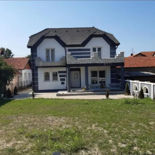 Vila city, hotel in Bijeljina