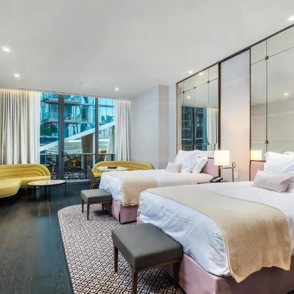 Suites at SLS Lux Brickell managed by CE, hotel v Miami