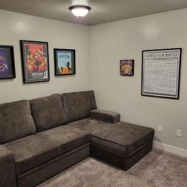 Lovely Condo! W/ free recreational vehicle parking, hotel v destinaci Garden City
