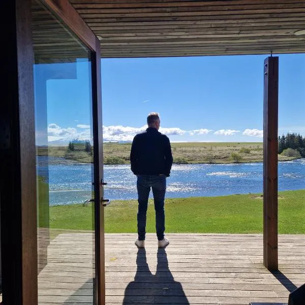 West Ranga lodge, hotell i Hella