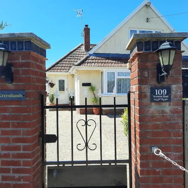 Greenlands Guest House, hotel v destinaci Highbridge