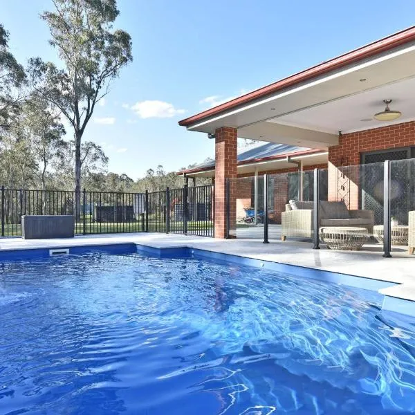 Wongaburra Homestead, hotel in Branxton