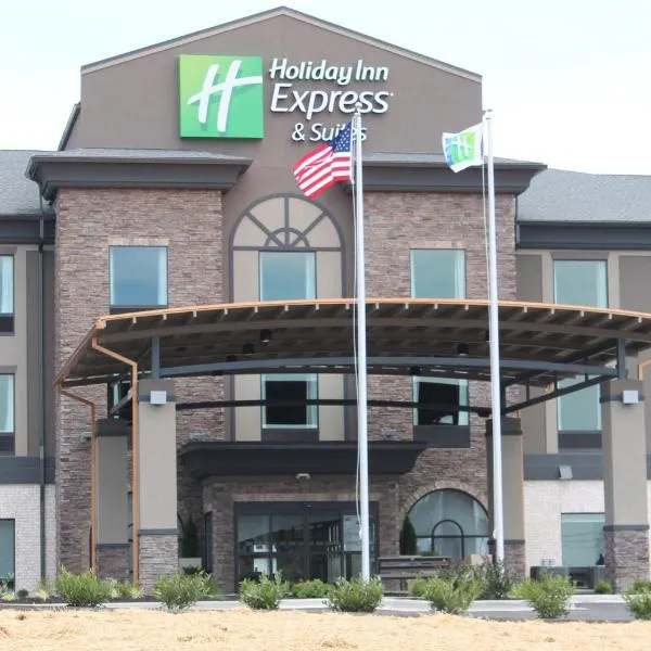Holiday Inn Express Hotel & Suites Glasgow, an IHG Hotel, hotel in Park City