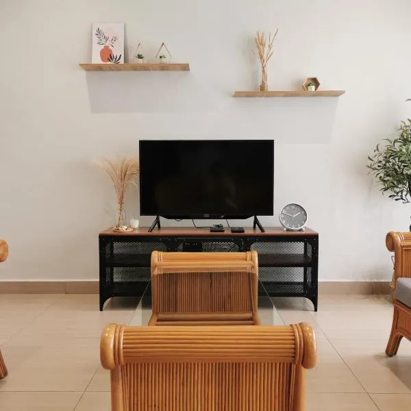 28 Residence Homestay, hótel í Melaka