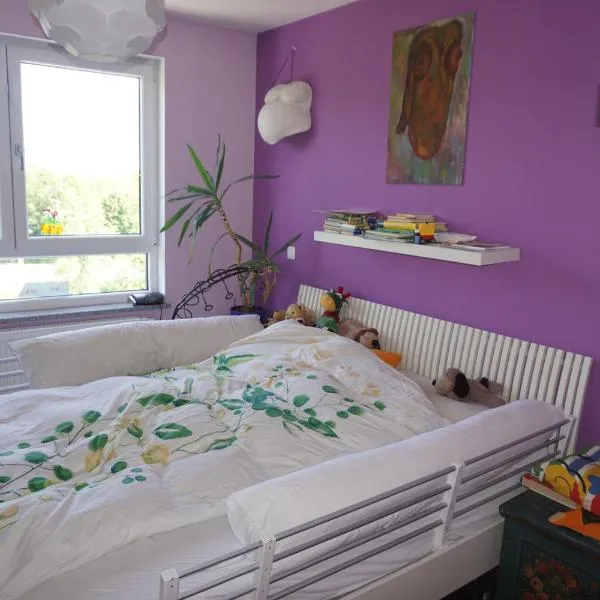 Doppelzimmer mit ensuite Bathroom zur Wiesn, hotel in Munich