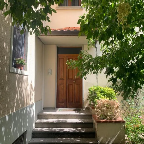 Home53, hotel in Arezzo