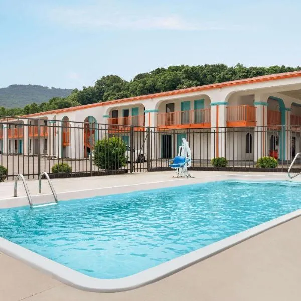 Howard Johnson by Wyndham Chattanooga Lookout Mountain I-24, hotel v destinaci Chattanooga