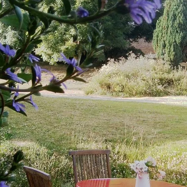 GITE DE CHARME SUR LA COTE D'ALBATRE, hótel í Saint-Aubin-sur-Mer