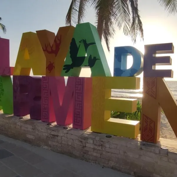 Calaveritas Rooms, hotel v destinaci Playa del Carmen