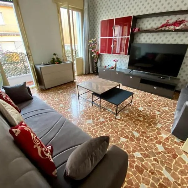 Venice -Mestre Rooms, hotel v Mestre