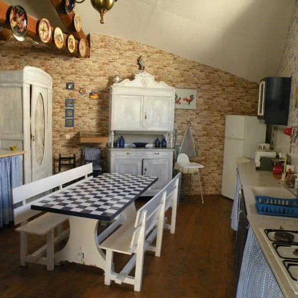 GRANDE MAISON FAMILIALE，位于Escouloubre的酒店