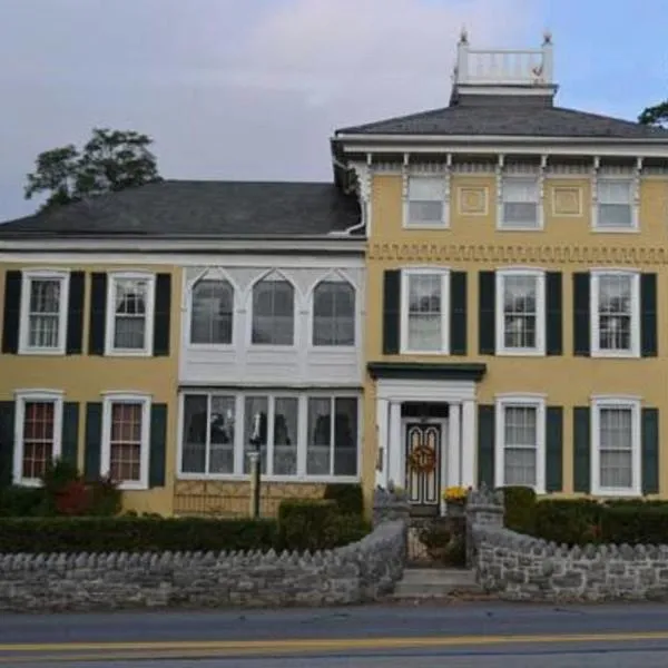 EJ Bowman House Bed & Breakfast: Lititz şehrinde bir otel