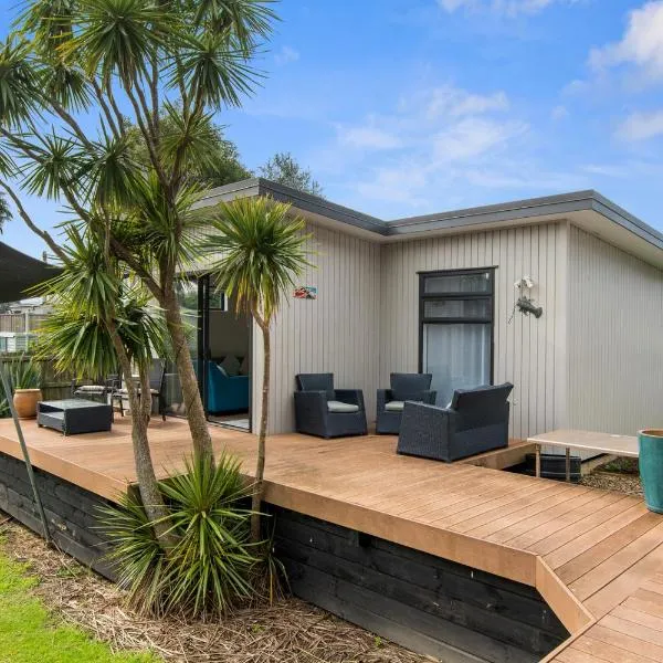 Bayside Beauty - Matapouri Holiday Home, hotel v destinaci Matapouri