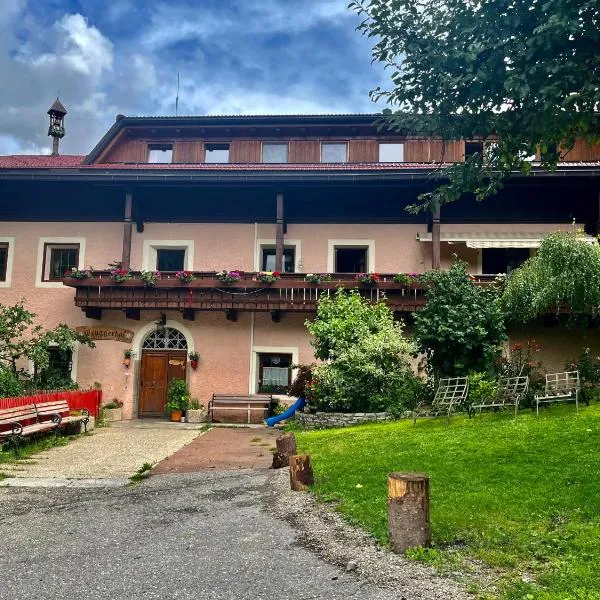 Bruggerhof, Hotel in Luttach