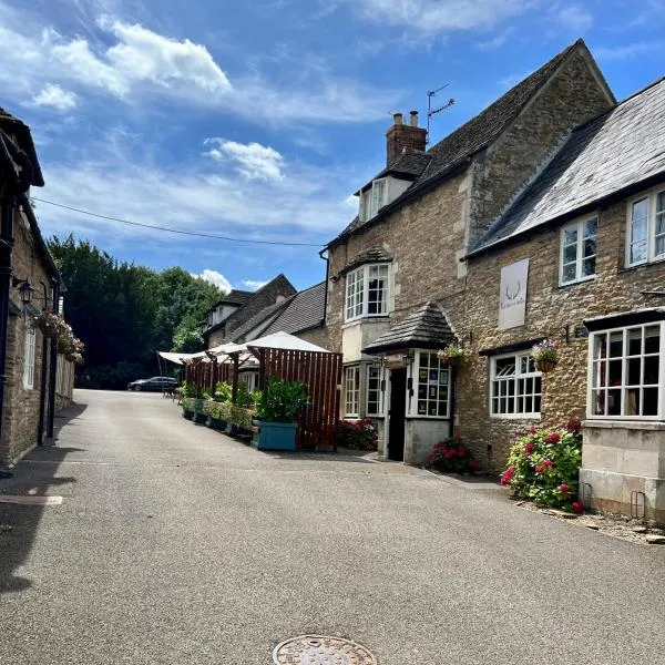 The Kings Arms Inn, hotel in Ketton