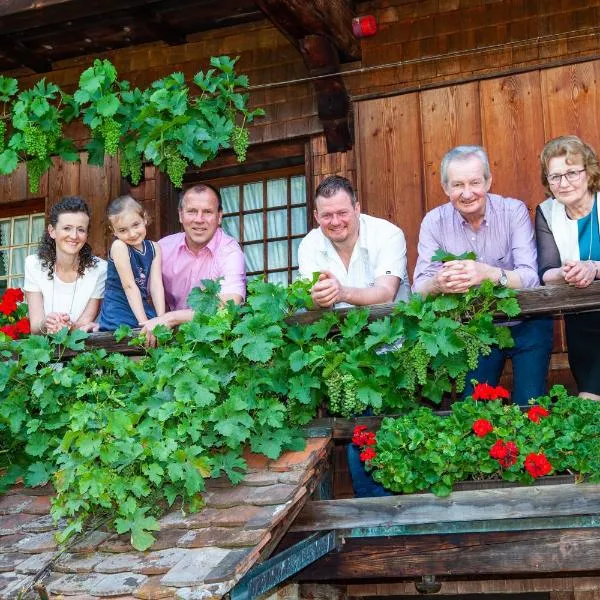 Gasthaus Rebstock: Simonswald şehrinde bir otel