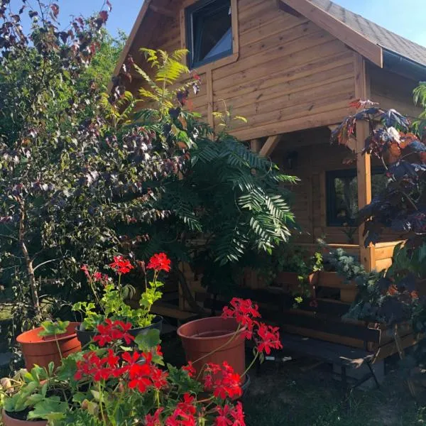Domek pod Sumakiem, hotel v destinaci Pszczółki