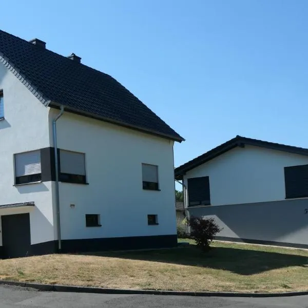 FEWO Hof Elbbachtal, hotel u gradu 'Westerburg'