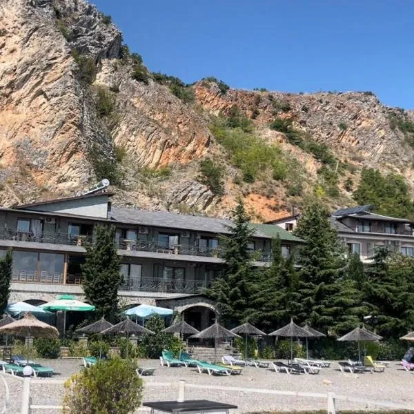 Kukësi Resort Aldo, hotel v destinaci Lin