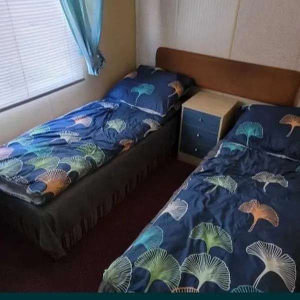 Duży domek Holenderski 40m2 grill, hotel v destinaci Kępiny Wielkie