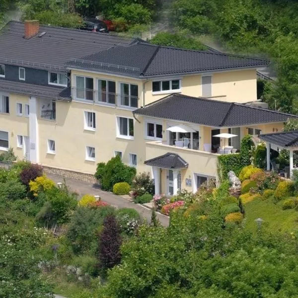 Villa Schaumburg, hotel di Rehren