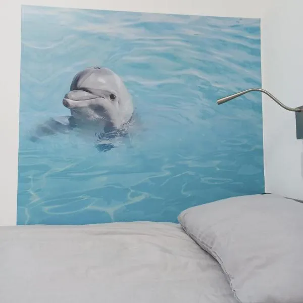 Voyage Hostel - Rooms with Shared Kitchen, hotel v destinaci Douglas