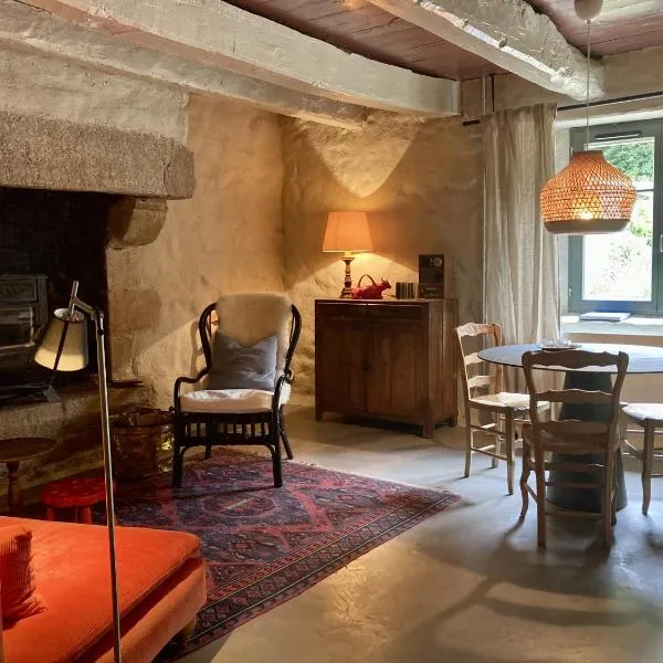 Encore une fois, Entre deux, hotel v destinaci Locmalo