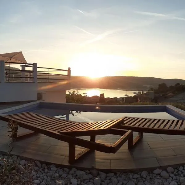 Vis - luxury holiday villa with swimming pool, hotel v destinaci Vis