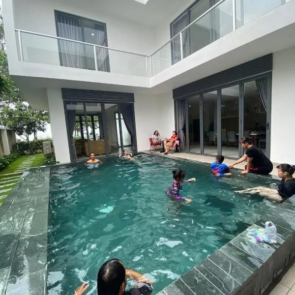 Villa Zenna Long Hải - Mimosa 611 View Biển, מלון בלונג האי