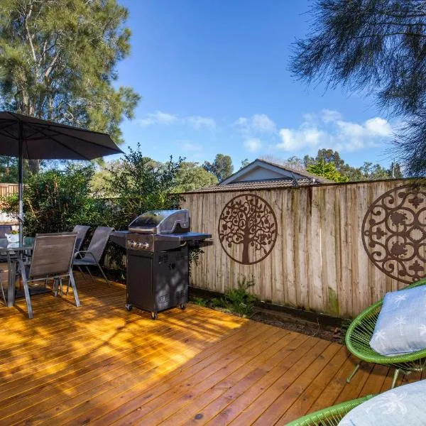 Bonnies Bliss 10 Mins Walk to Beach, hotel v destinaci Culburra Beach