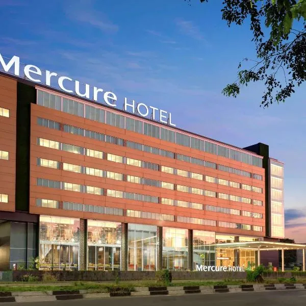 Mercure Makassar Nexa Pettarani, khách sạn ở Makassar