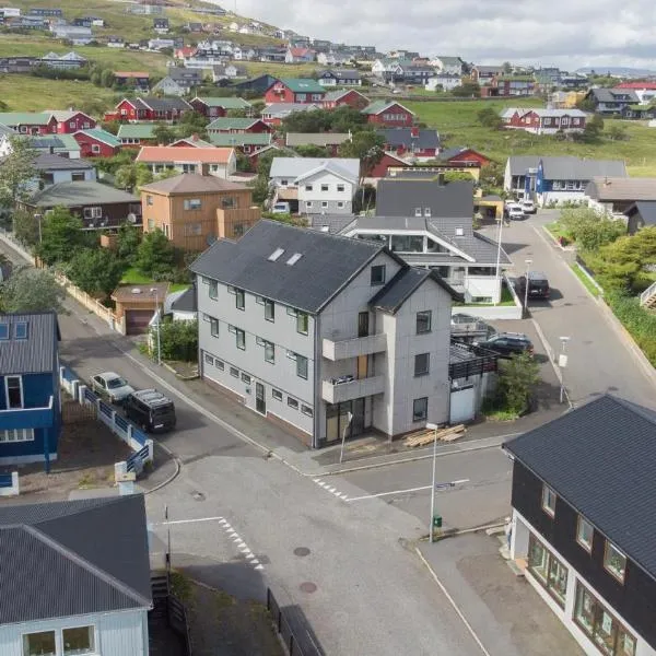 The Bird / Guesthouse / 10 min Walk Downtown, hotell i Tórshavn