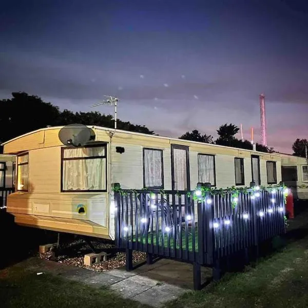 Central Ingoldmells, Seaview 6 berth, hotel in Ingoldmells