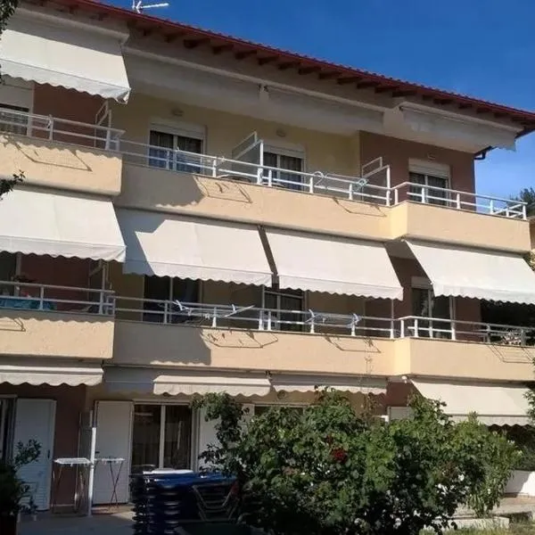 Kyparissis, hotel v destinaci Posidi